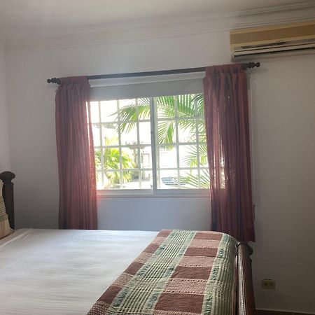 Hostal Las Rosas De Πούντα Κάνα Εξωτερικό φωτογραφία