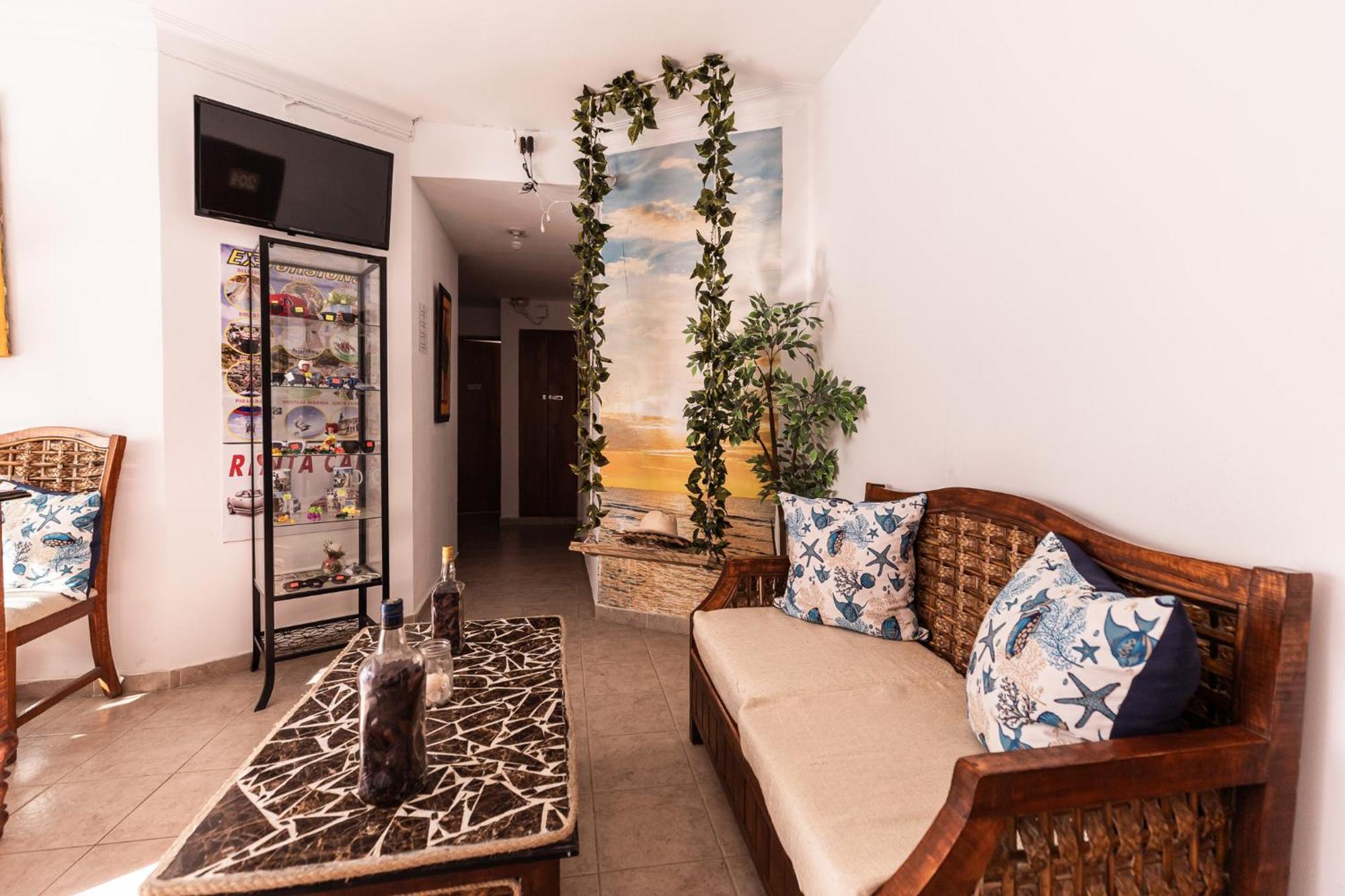 Hostal Las Rosas De Πούντα Κάνα Εξωτερικό φωτογραφία